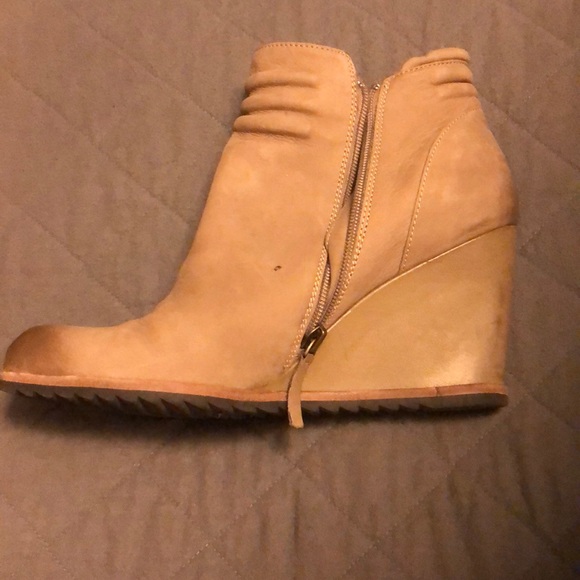 Booties - Picture 4 of 7